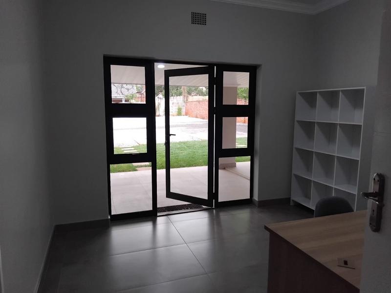 To Let commercial Property for Rent in Baillie Park North West